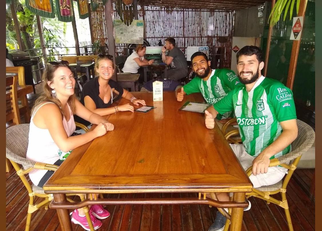 Casa Kiwi Hostel 麦德林 外观 照片